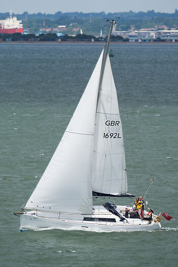 oceanis-37-ellie-b-_pics267-26730